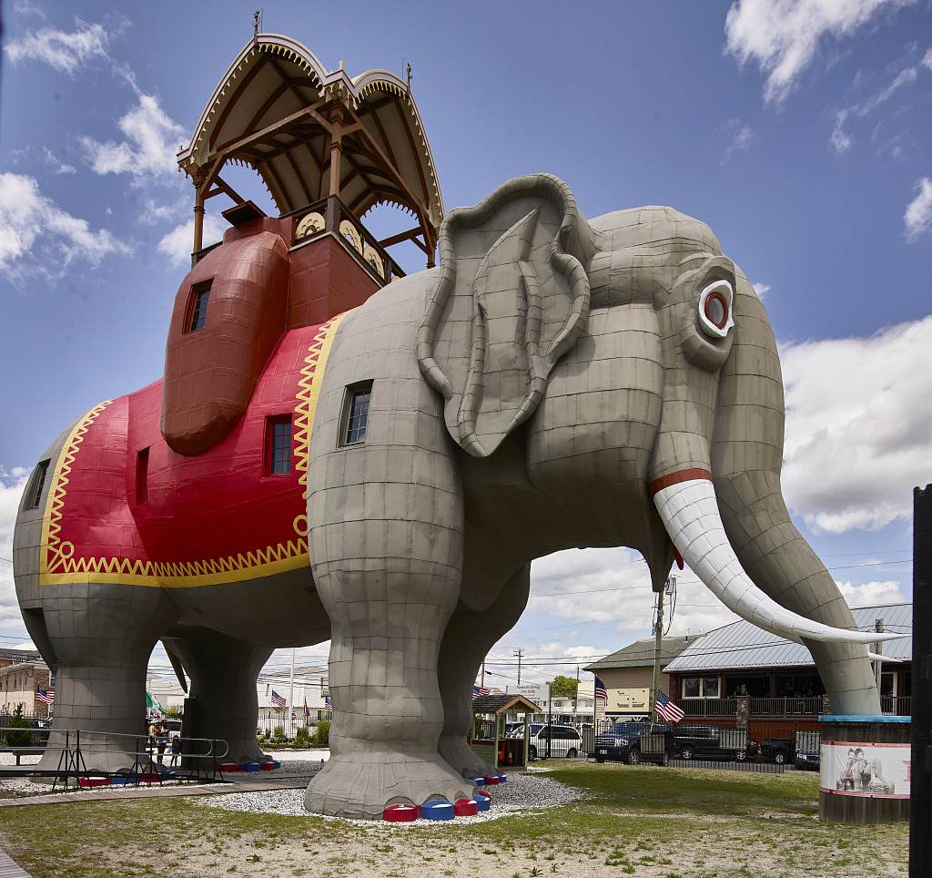 Lucy the Elephant, a six-story novelty building near Atlantic City