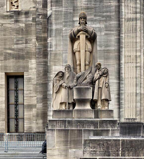 The Patriots sculpture by Lorado Taft on the steps of the Louisiana State Capitol in Baton Rouge