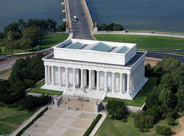 Aerial view of the Lincoln Memorial on the National Mall, Washington, D.C.