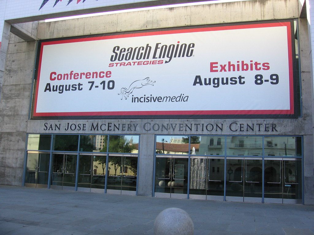 A large Search Engine Strategies conference and exhibits banner above the glass doors and San Jose McEnery Convention Center lettering