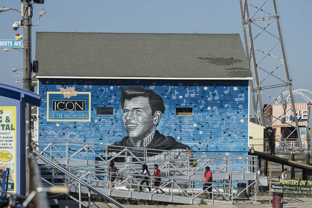 A mural of Bobby Rydell in Wildwood, New Jersey, honoring his song Wildwood Days