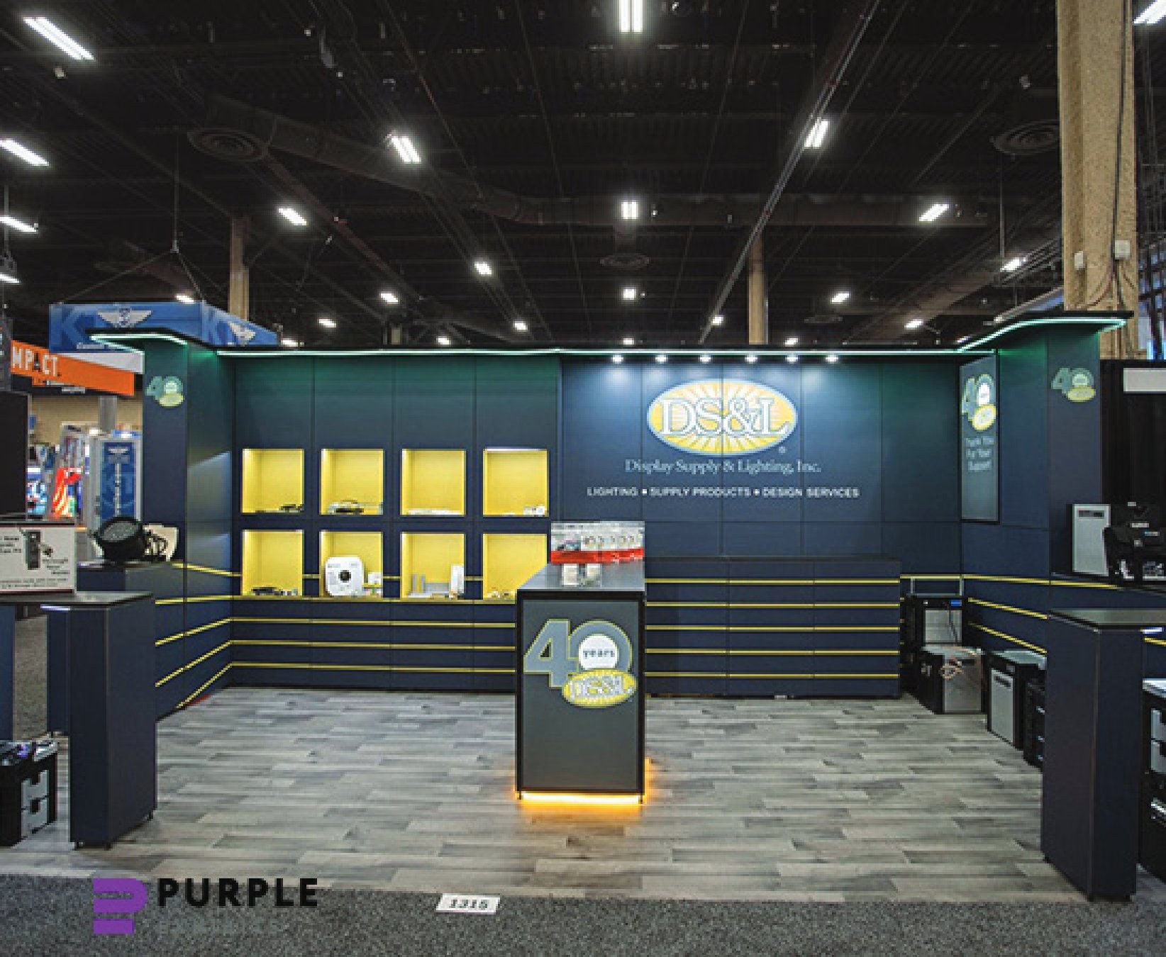Design render of a 10×20 inline trade show booth: inline booth with backlit display cubbies and led-edged header