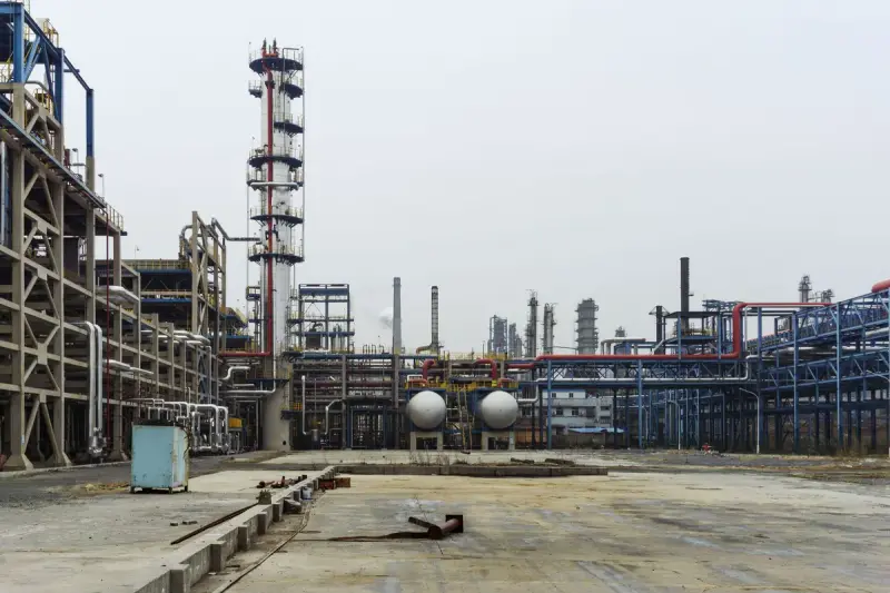 Petrochemical plant with towers, spheres and pipe racks on a clear day