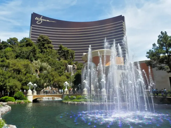 Exterior of Wynn hotel in Las Vegas
