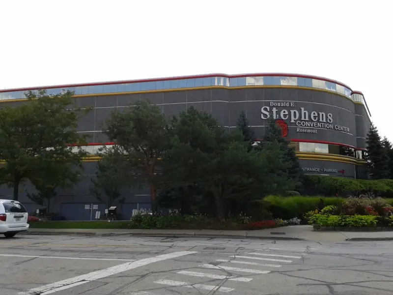 Exterior of the Donald E. Stephens Convention Center in Rosemont, Illinois