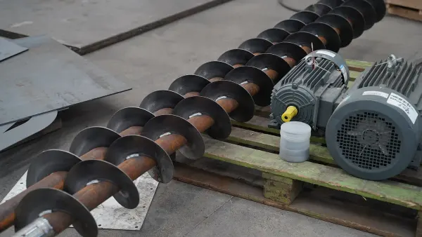 Screw conveyor shaft detail; bulk handling