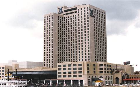 Hilton New Orleans Riverside