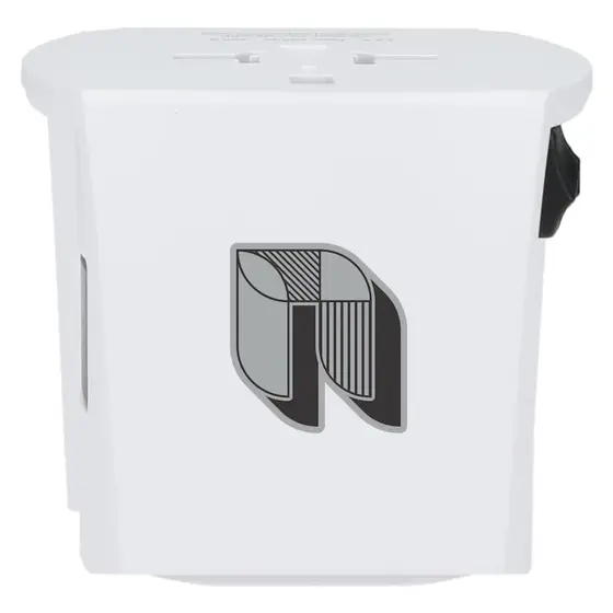 SKROSS World Travel Adapter with USB