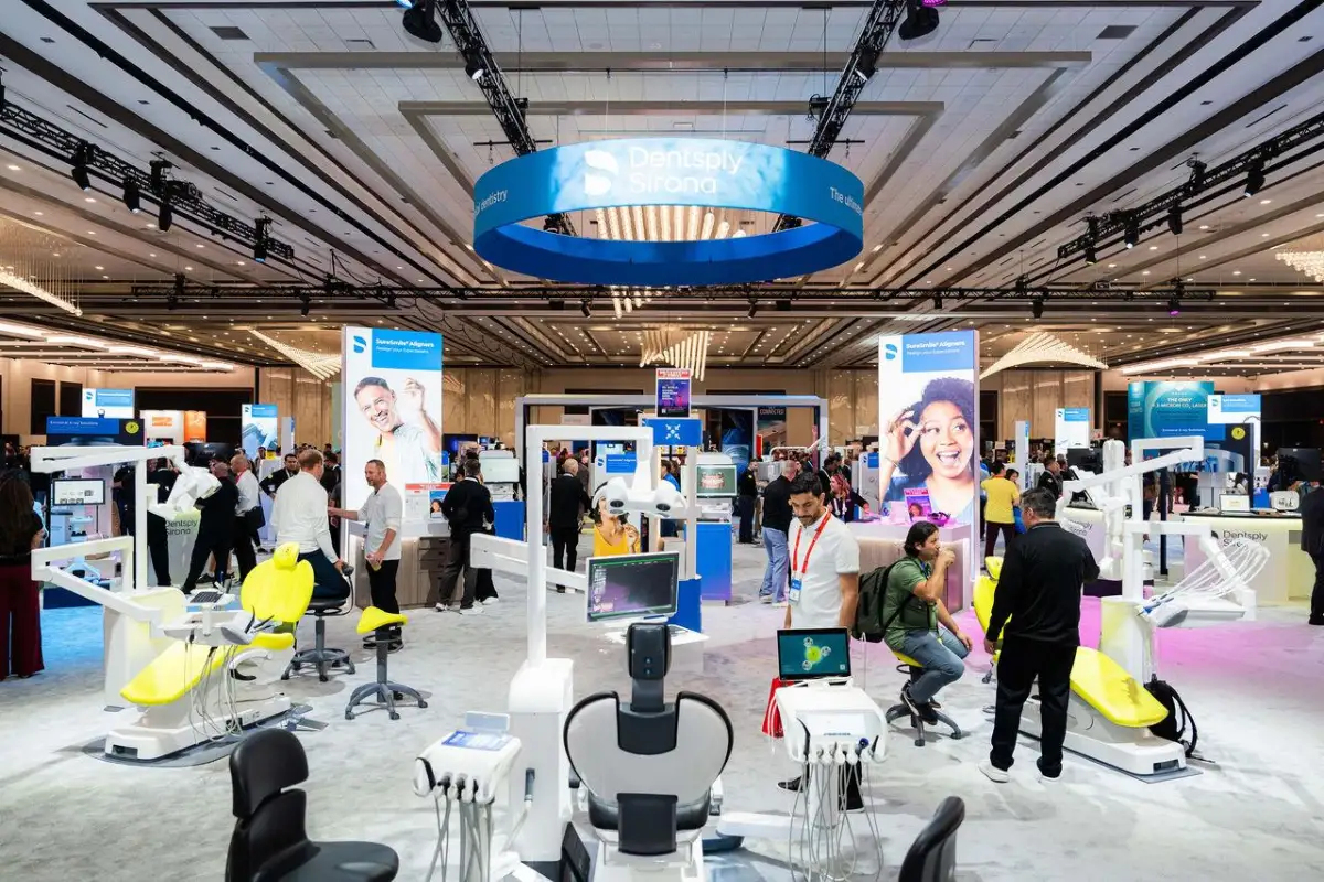 Southwest Dental Conference in Dallas — exhibit services by Purple Exhibits