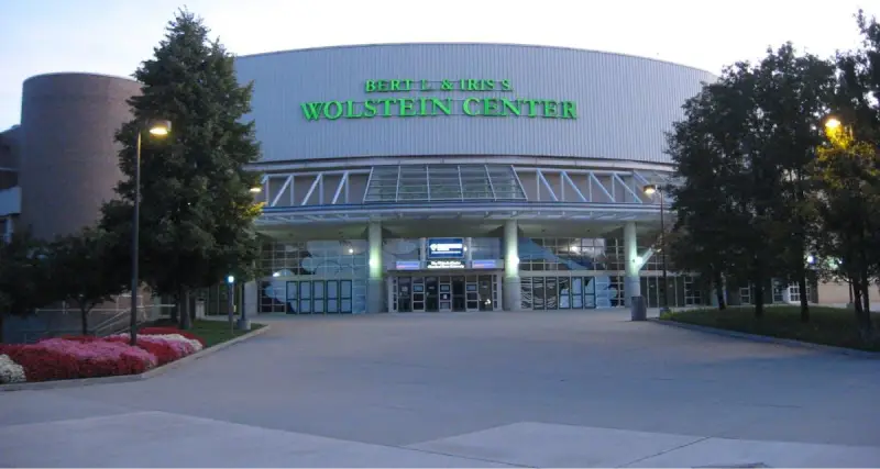 Wolstein Center in Cleveland — trade show booth services by Purple Exhibits