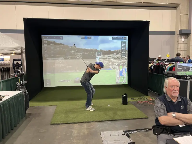 Cleveland Golf & Travel Show — trade show booth services by Purple Exhibits