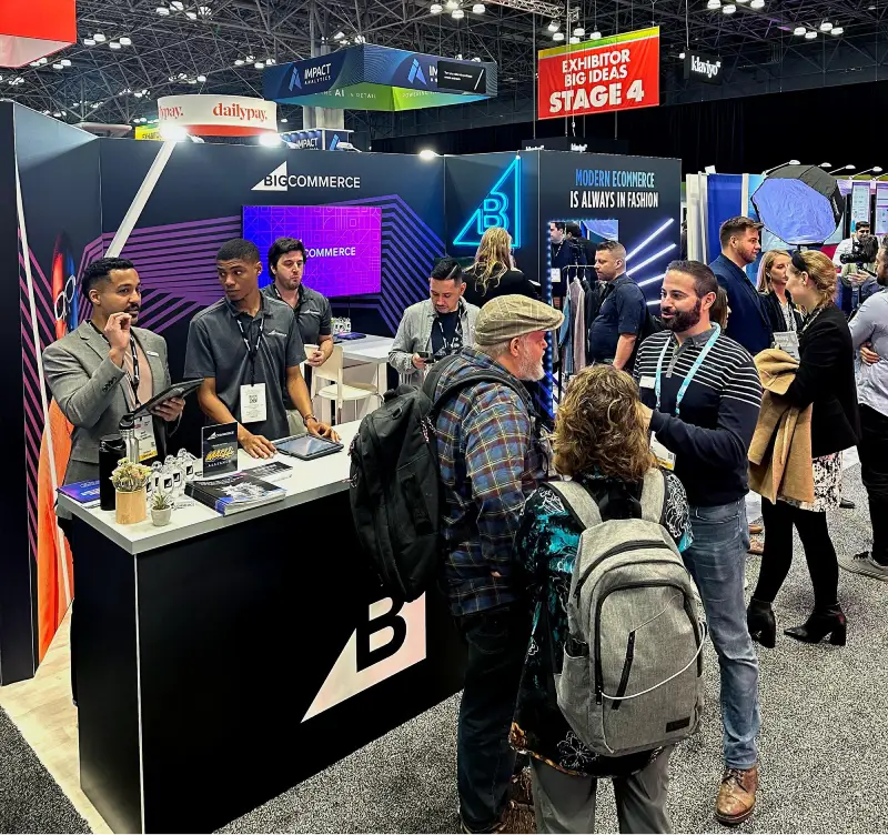 Digital Summit Denver — trade show booth services by Purple Exhibits
