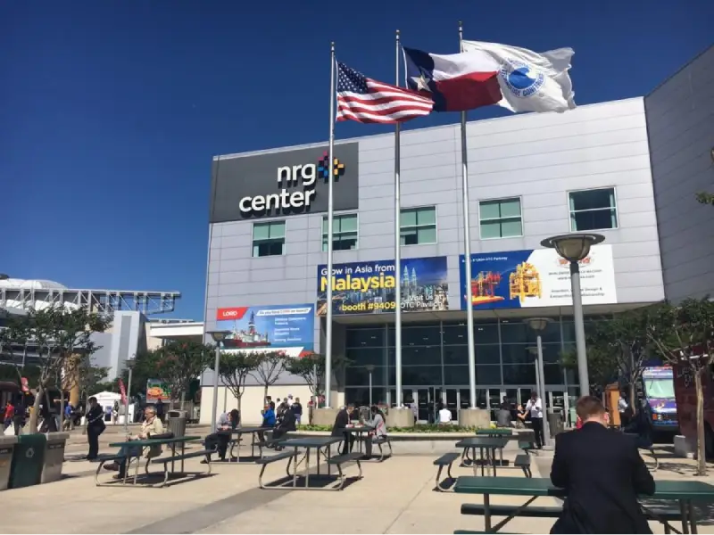 NRG Center in Houston — trade show booth services by Purple Exhibits