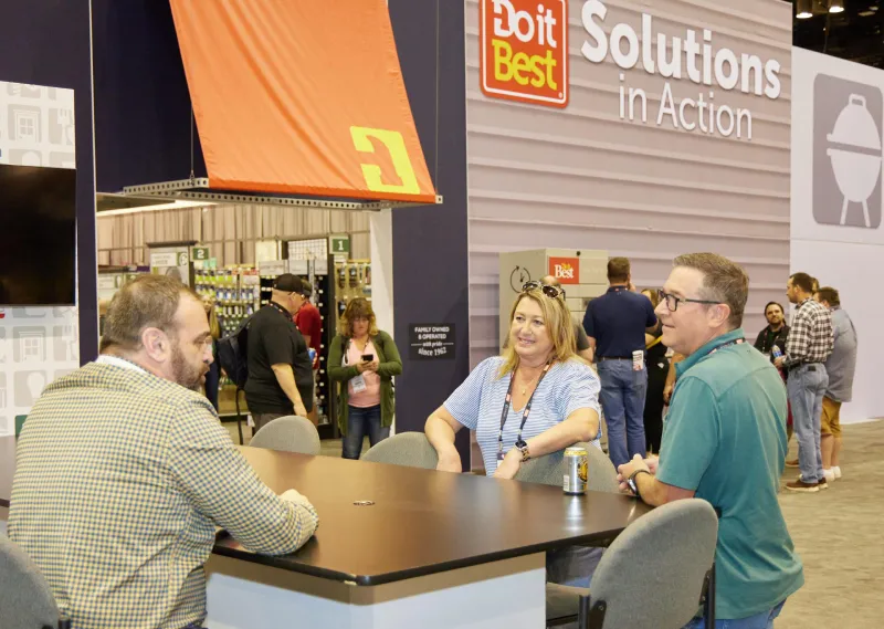 Do it Best Market trade show in Indianapolis — exhibit services by Purple Exhibits
