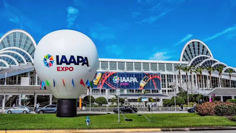IAAPA Expo in Orlando — exhibit services by Purple Exhibits