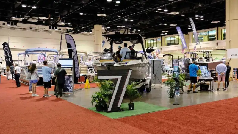 Orlando Boat Show — exhibit services by Purple Exhibits