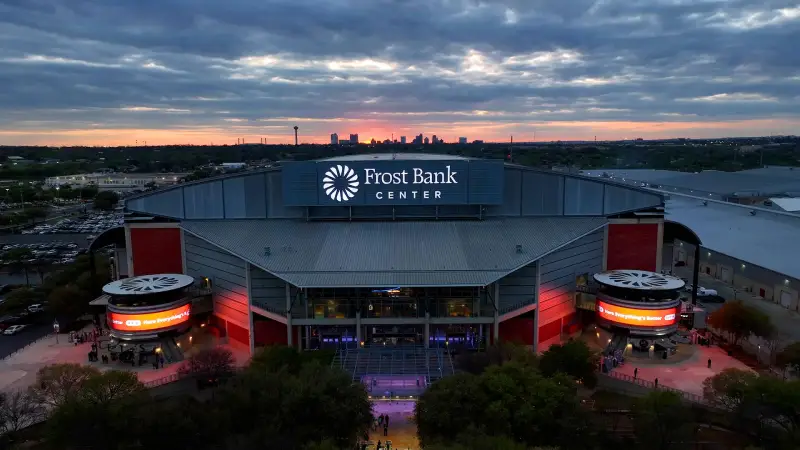 Frost Bank Center in San Antonio — trade show booth services by Purple Exhibits