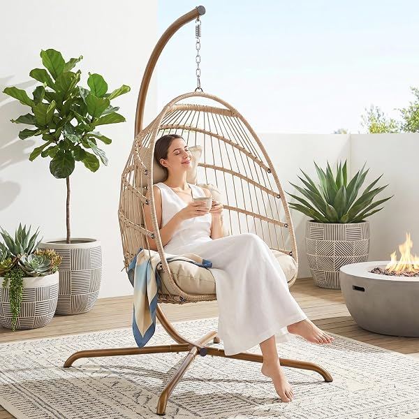 Hanging Egg Chair