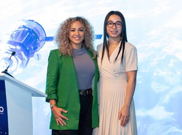 On-camera presenters in LA